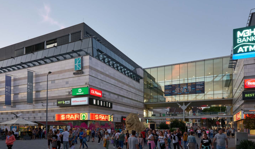  Fond rozšířil své portfolio o maďarské obchodní centrum Korzó