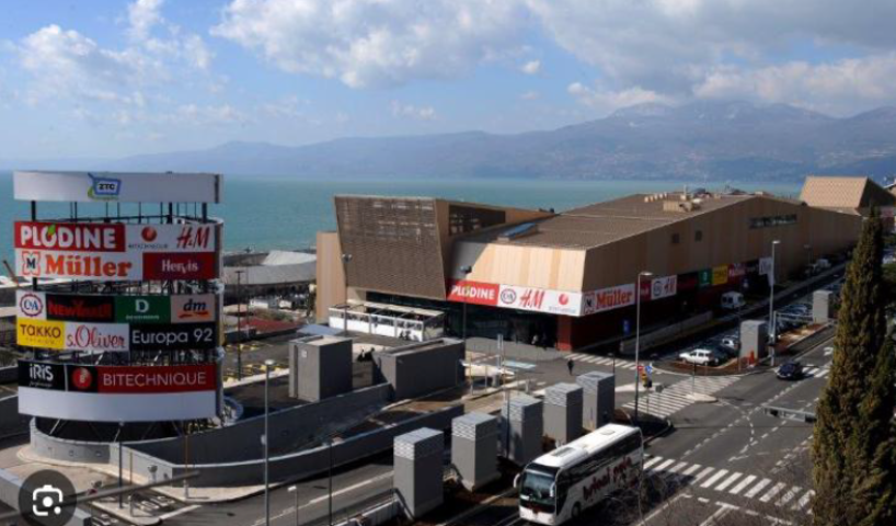 Foto Nákupní centrum Rijeka